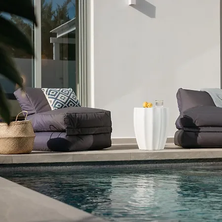Nooma House Villa *